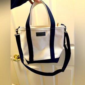 LL Bean Boat and Tote zip top
